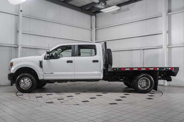 2022 Ford Super Duty F-350 DRW Cab-Chassis F350 CREW 4X4 * 6.7 POWERSTROKE * 9' FLATBED * LOW MILES - 22250564 - 3