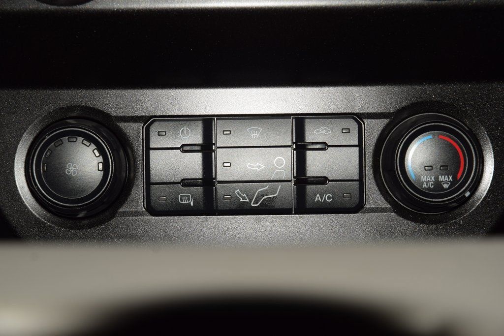 2022 Ford Super Duty F-350 DRW Cab-Chassis F350 SUPERCAB 4X4 * 6.2 V8 * 9' KNAPHEIDE UTILITY * 1 OWNER - 22971951 - 21