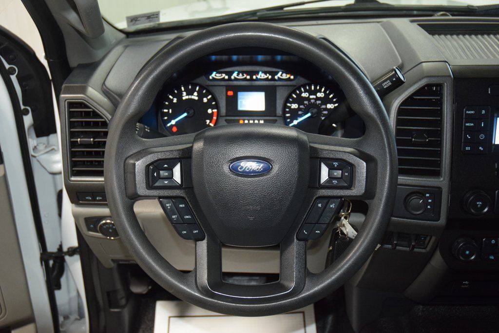 2022 Ford Super Duty F-350 DRW Cab-Chassis F350 SUPERCAB 4X4 * 6.2 V8 * 9' KNAPHEIDE UTILITY * 1 OWNER - 22971951 - 25