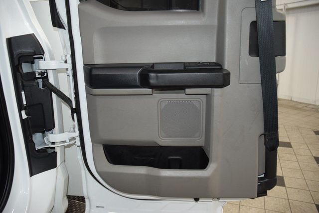 2022 Ford Super Duty F-350 DRW Cab-Chassis F350 SUPERCAB 4X4 * 6.2 V8 * 9' KNAPHEIDE UTILITY * 1 OWNER - 22971951 - 32