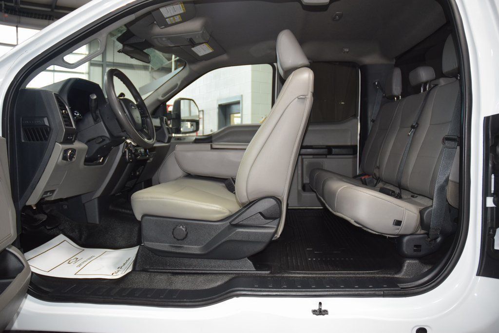 2022 Ford Super Duty F-350 DRW Cab-Chassis F350 SUPERCAB 4X4 * 6.2 V8 * 9' KNAPHEIDE UTILITY * 1 OWNER - 22971951 - 36