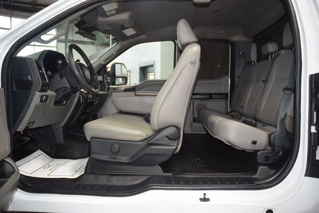 2022 Ford Super Duty F-350 DRW Cab-Chassis F350 SUPERCAB 4X4 * 6.2 V8 * 9' KNAPHEIDE UTILITY * 1 OWNER - 22971951 - 36