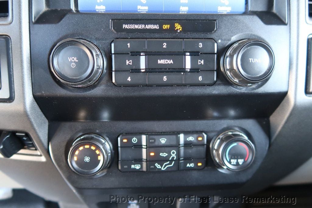 2022 Ford Super Duty F-350 SRW F350SD 4WD Crew Cab LWB - 23075209 - 29