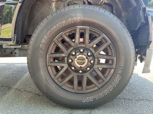 2022 Ford Super Duty F-350 SRW Lariat - 23027604 - 15