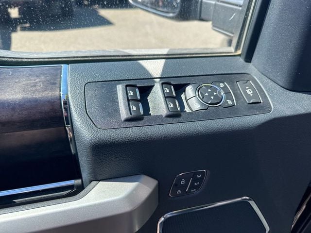 2022 Ford Super Duty F-350 SRW Lariat - 23027604 - 19