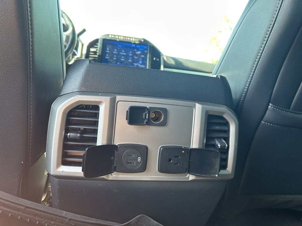 2022 Ford Super Duty F-350 SRW Lariat - 23027604 - 35