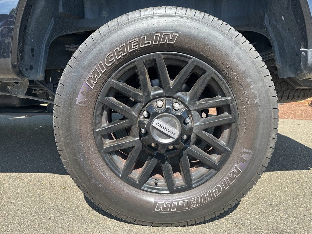 2022 Ford Super Duty F-350 SRW Lariat - 23027604 - 7