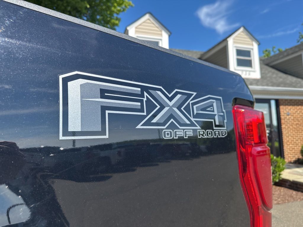2022 Ford Super Duty F-350 SRW Lariat - 23027604 - 8