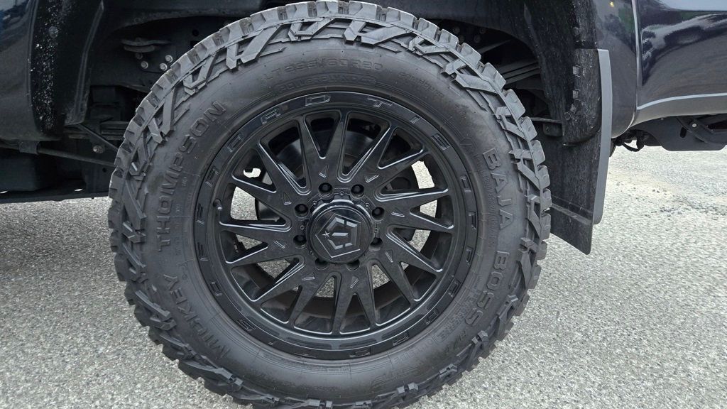 2022 Ford Super Duty F-350 SRW Lariat Sport Tremor Off Road - 22974996 - 11