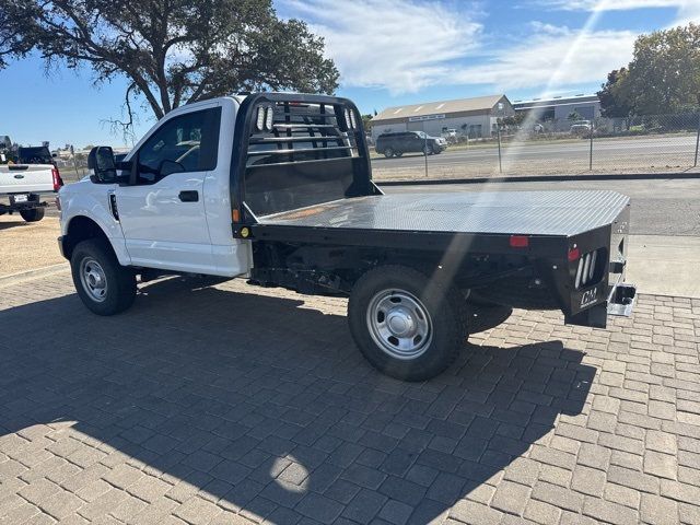 2022 Ford Super Duty F-350 SRW XL 4WD Reg Cab 8' Box - 22940344 - 2