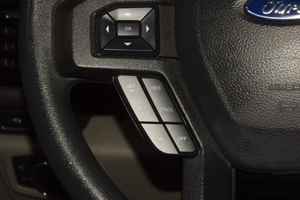2022 Ford Super Duty F-350 SRW XLT - 23065516 - 42