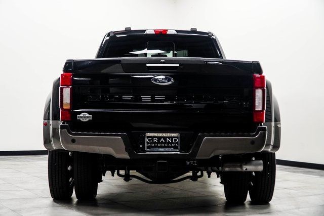 2022 Ford Super Duty F-450 DRW King Ranch 4WD Crew Cab 8' Box - 22955948 - 12