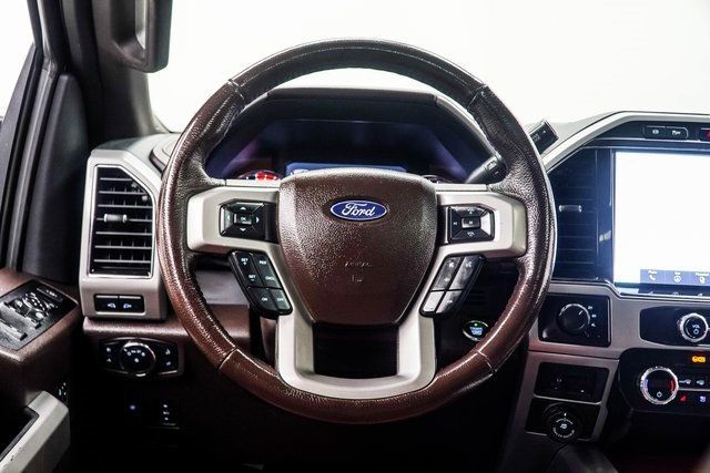 2022 Ford Super Duty F-450 DRW King Ranch 4WD Crew Cab 8' Box - 22955948 - 16