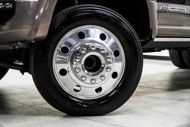 2022 Ford Super Duty F-450 DRW King Ranch 4WD Crew Cab 8' Box - 22955948 - 2