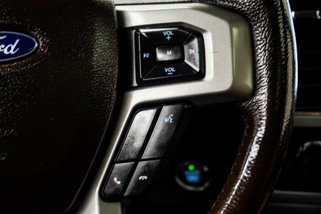 2022 Ford Super Duty F-450 DRW King Ranch 4WD Crew Cab 8' Box - 22955948 - 29