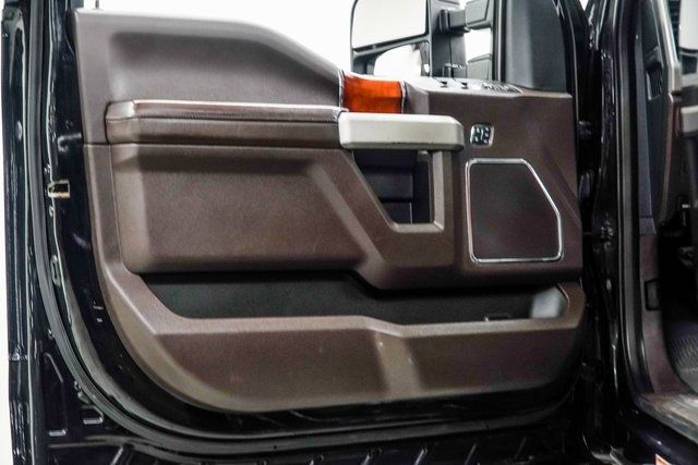 2022 Ford Super Duty F-450 DRW King Ranch 4WD Crew Cab 8' Box - 22955948 - 33