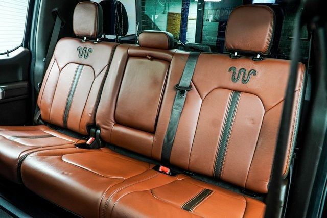 2022 Ford Super Duty F-450 DRW King Ranch 4WD Crew Cab 8' Box - 22955948 - 39