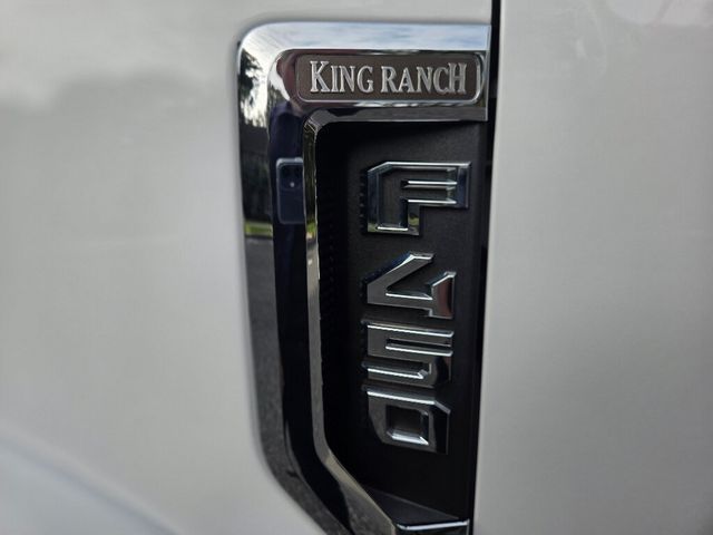 2022 Ford Super Duty F-450 DRW KING RANCH WB 6.7L POWERSTROKE DIESEL - 22932067 - 9