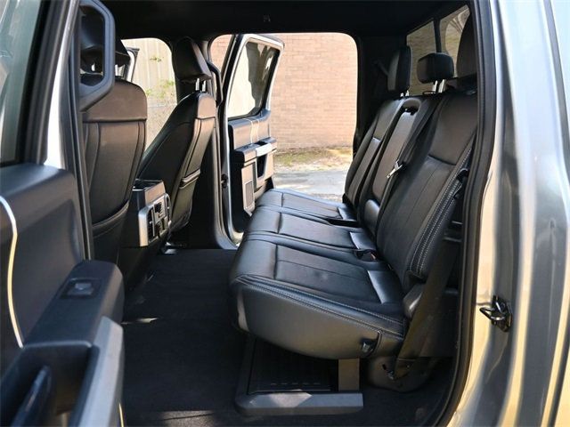 2022 Ford Super Duty F-450 DRW LARIAT 4WD Crew Cab 8' Box - 22806688 - 4