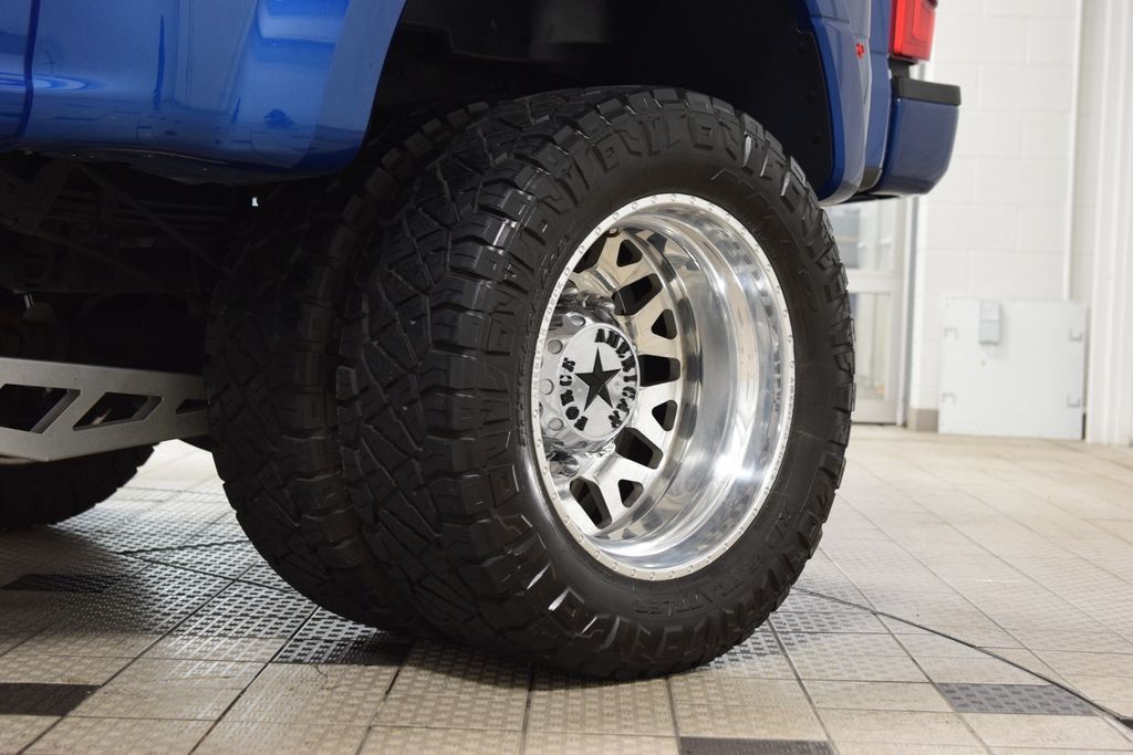 2022 Ford Super Duty F-450 DRW Limited 4WD Crew Cab 8' Box - 22988773 - 29