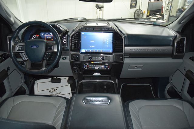 2022 Ford Super Duty F-450 DRW Limited 4WD Crew Cab 8' Box - 22988773 - 32