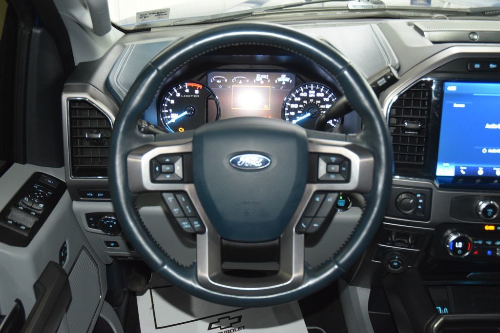 2022 Ford Super Duty F-450 DRW Limited 4WD Crew Cab 8' Box - 22988773 - 40