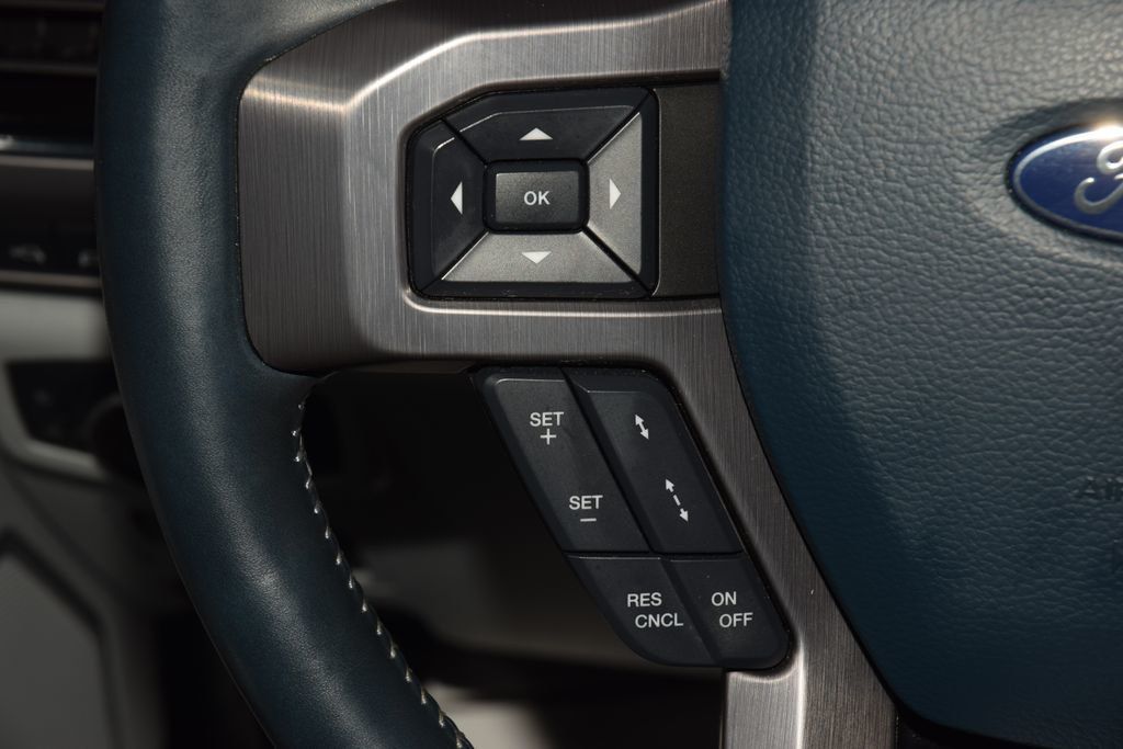 2022 Ford Super Duty F-450 DRW Limited 4WD Crew Cab 8' Box - 22988773 - 41