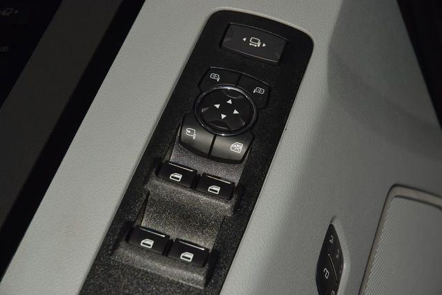 2022 Ford Super Duty F-450 DRW Limited 4WD Crew Cab 8' Box - 22988773 - 53