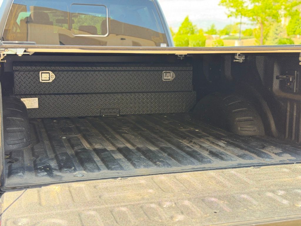 2022 Ford Super Duty F-450 DRW Limited 4WD Crew Cab 8' Box - 23026849 - 35