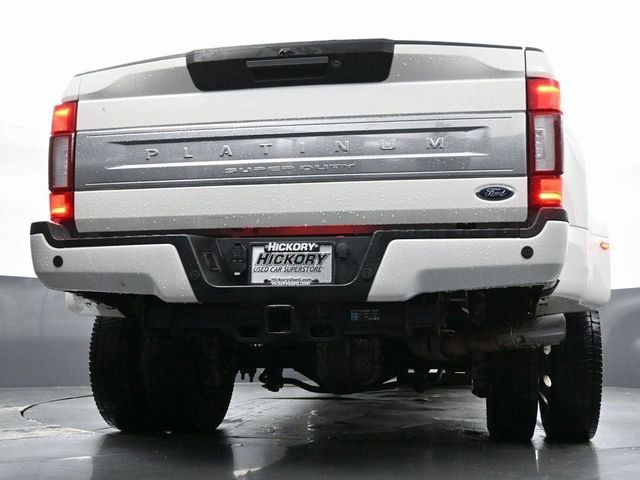 2022 Ford Super Duty F-450 DRW Platinum 4WD Crew Cab 8' Box - 22940279 - 9