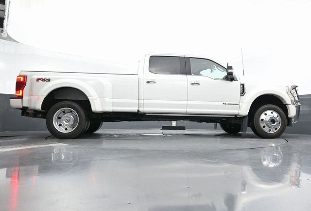 2022 Ford Super Duty F-450 DRW Platinum 4WD Crew Cab 8' Box - 22940279 - 13