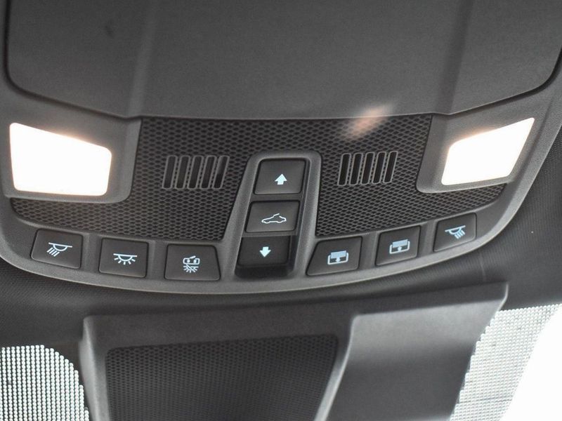 2022 Ford Super Duty F-450 DRW Platinum 4WD Crew Cab 8' Box - 22940279 - 26