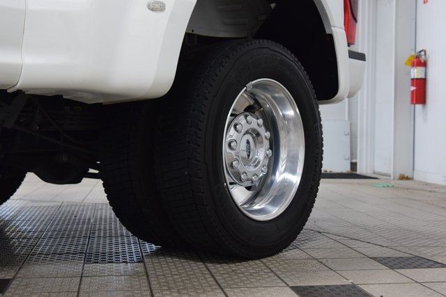 2022 Ford Super Duty F-450 DRW Platinum 4WD Crew Cab 8' Box - 22940279 - 28