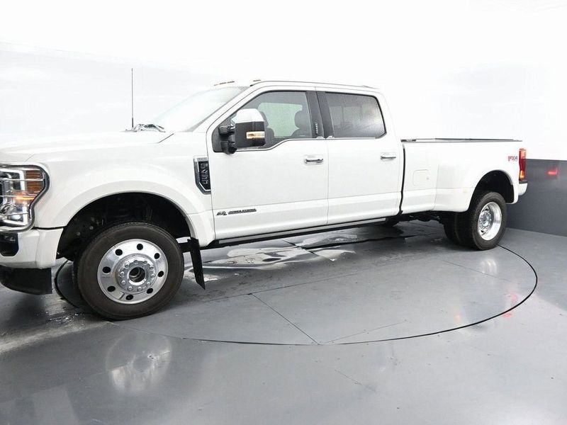 2022 Ford Super Duty F-450 DRW Platinum 4WD Crew Cab 8' Box - 22940279 - 2