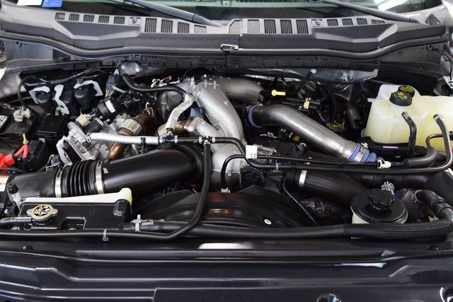 2022 Ford Super Duty F-450 DRW Platinum 4WD Crew Cab 8' Box - 22940279 - 30