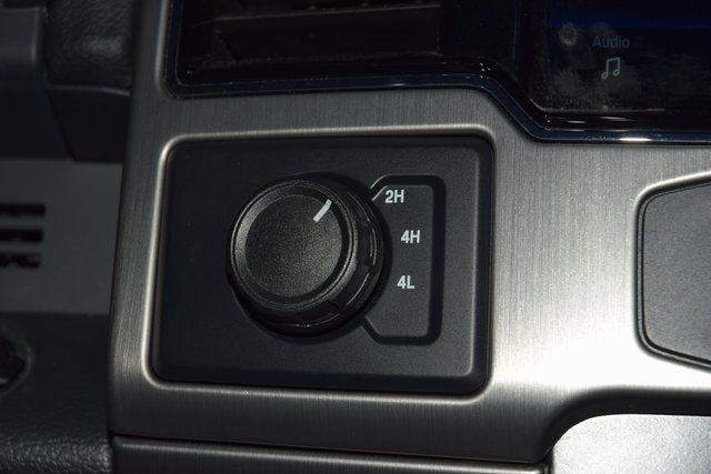 2022 Ford Super Duty F-450 DRW Platinum 4WD Crew Cab 8' Box - 22940279 - 35