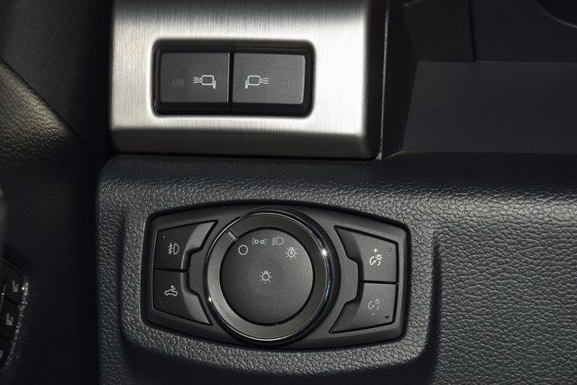 2022 Ford Super Duty F-450 DRW Platinum 4WD Crew Cab 8' Box - 22940279 - 38