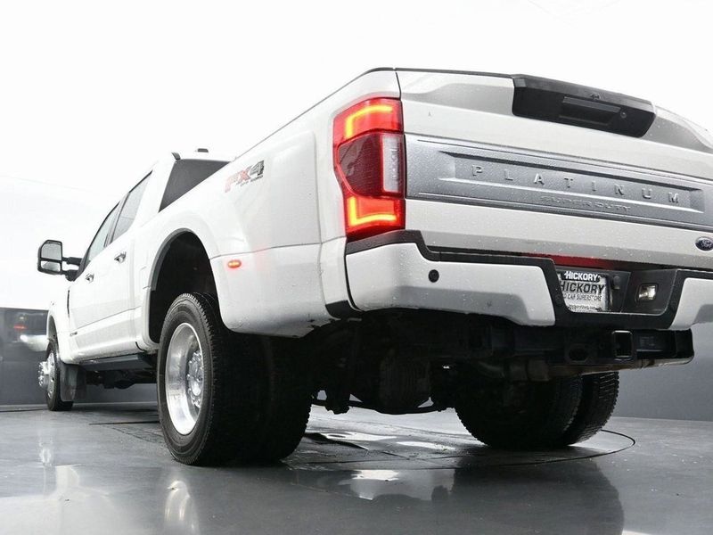 2022 Ford Super Duty F-450 DRW Platinum 4WD Crew Cab 8' Box - 22940279 - 7