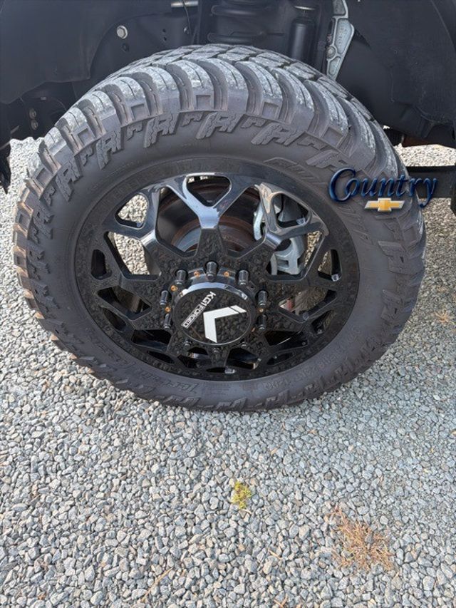 2022 Ford Super Duty F-450 DRW Platinum 4WD Crew Cab 8' Box - 22944505 - 11