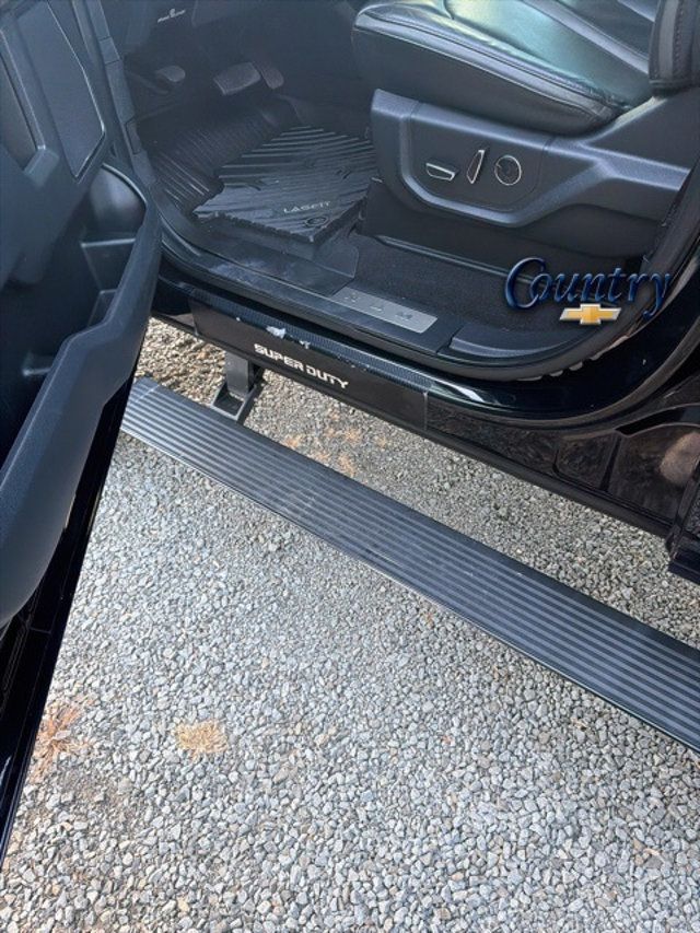 2022 Ford Super Duty F-450 DRW Platinum 4WD Crew Cab 8' Box - 22944505 - 12