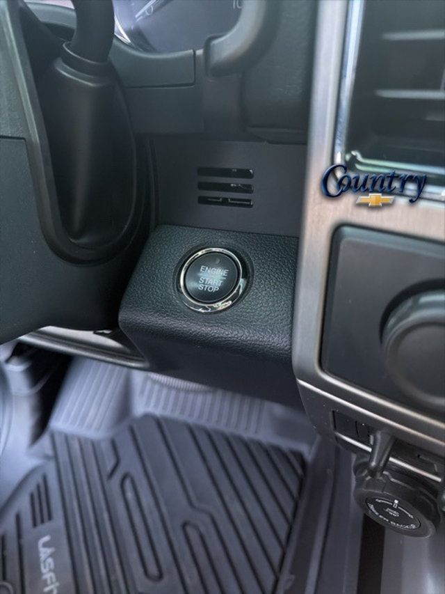 2022 Ford Super Duty F-450 DRW Platinum 4WD Crew Cab 8' Box - 22944505 - 15