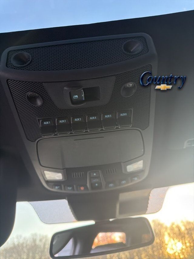 2022 Ford Super Duty F-450 DRW Platinum 4WD Crew Cab 8' Box - 22944505 - 18