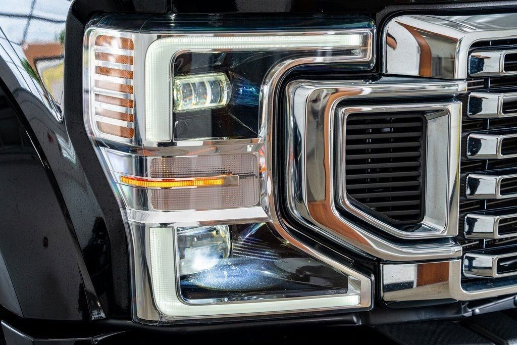 2022 Ford Super Duty F-450 DRW Platinum 4WD Crew Cab 8' Box - 22953528 - 10