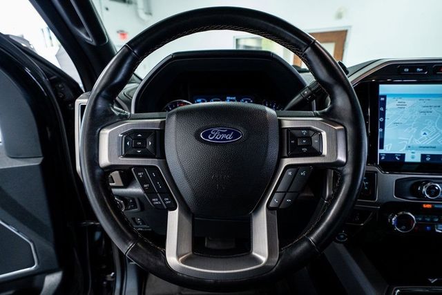 2022 Ford Super Duty F-450 DRW Platinum 4WD Crew Cab 8' Box - 22953528 - 13