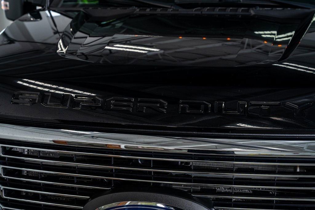 2022 Ford Super Duty F-450 DRW Platinum 4WD Crew Cab 8' Box - 22953528 - 21