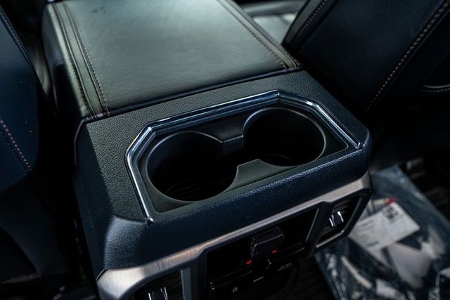 2022 Ford Super Duty F-450 DRW Platinum 4WD Crew Cab 8' Box - 22953528 - 24