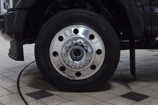 2022 Ford Super Duty F-450 DRW Platinum 4WD Crew Cab 8' Box - 22953528 - 27