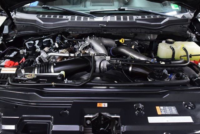 2022 Ford Super Duty F-450 DRW Platinum 4WD Crew Cab 8' Box - 22953528 - 30