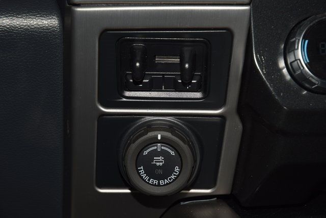 2022 Ford Super Duty F-450 DRW Platinum 4WD Crew Cab 8' Box - 22953528 - 36