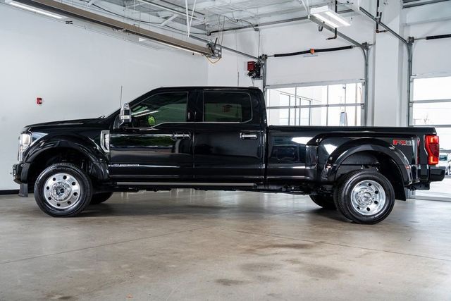2022 Ford Super Duty F-450 DRW Platinum 4WD Crew Cab 8' Box - 22953528 - 3